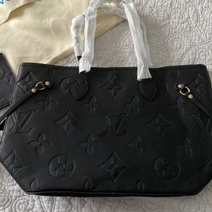 Black Tote Bag matching pouch